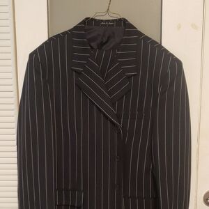 Black Chalk Strip Men's Suit